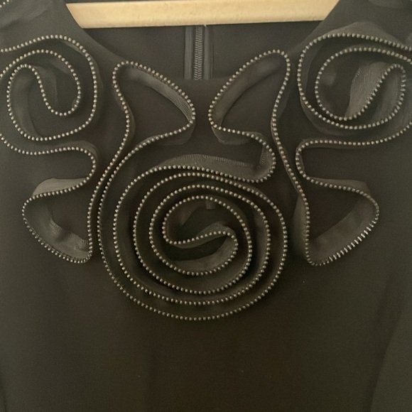 Calvin Klein Zipper Rosette Design Sheath Dress - Size 4 - Picture 3 of 5